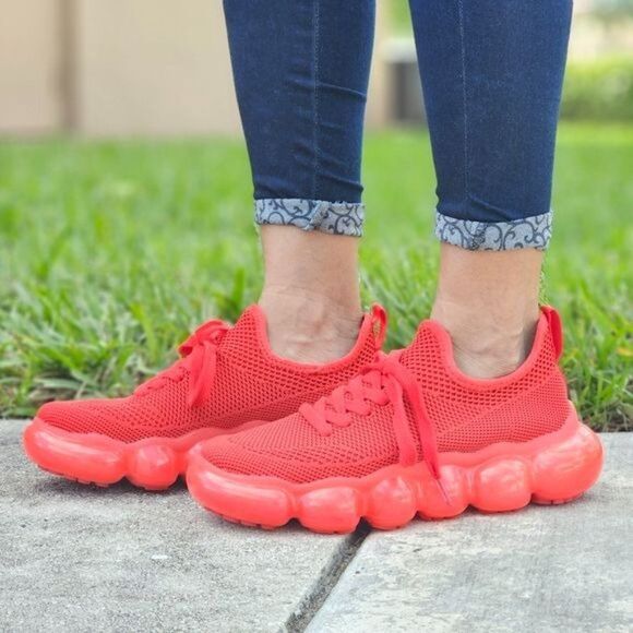 Women Knitted Stylish Bubble Textured Lace up Sneakers Red Color - Picture 1 of 6